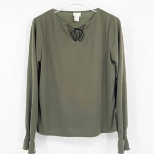 STUDIO C Long Sleeve Cinched Wrist Blouse